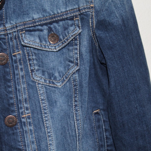 Jean Jacket - Picture 2 of 4